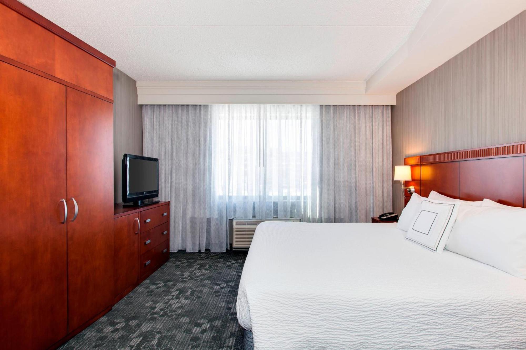 คอร์ตยาร์ด ฟิลาเดลเฟีย เกรท แวลเลย์/มัลเวิร์น Hotel มาลเวิร์น ภายนอก รูปภาพ
